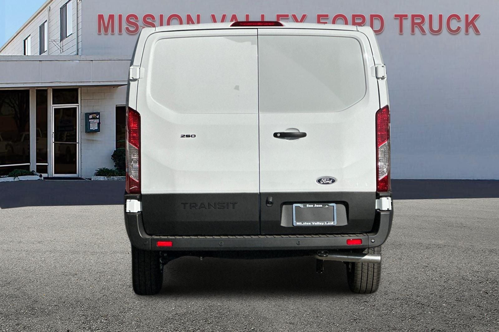 2027 Ford Transit-250 Base