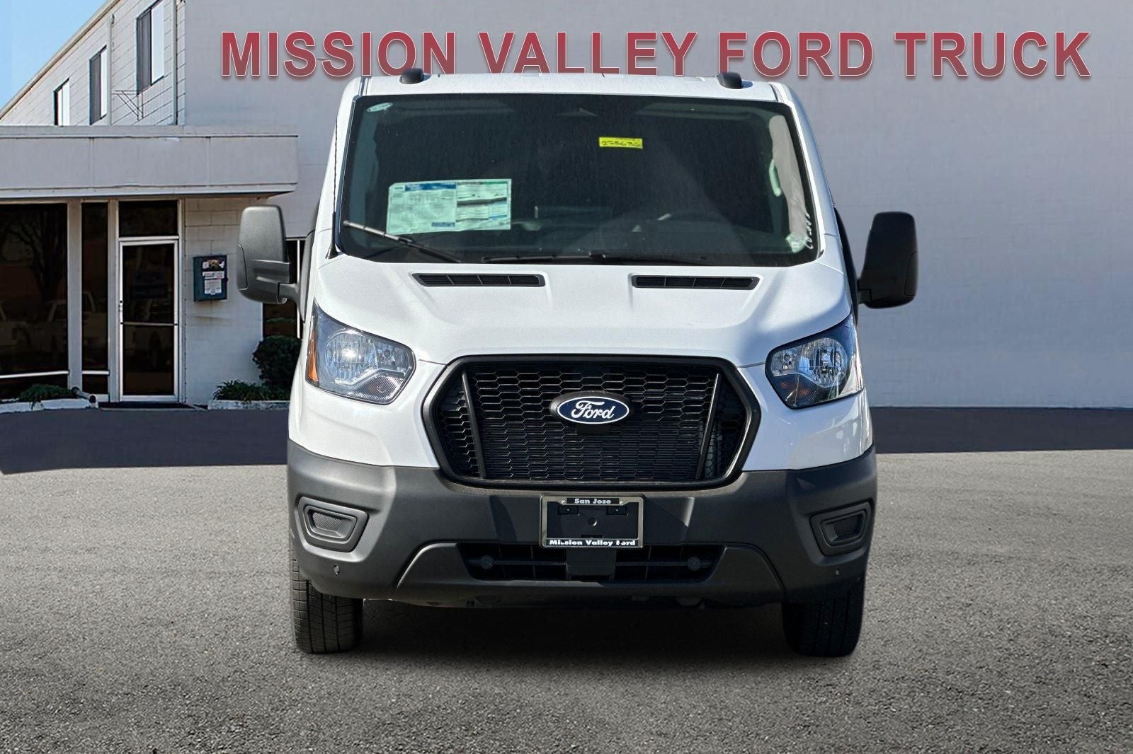 2027 Ford Transit-250 Base