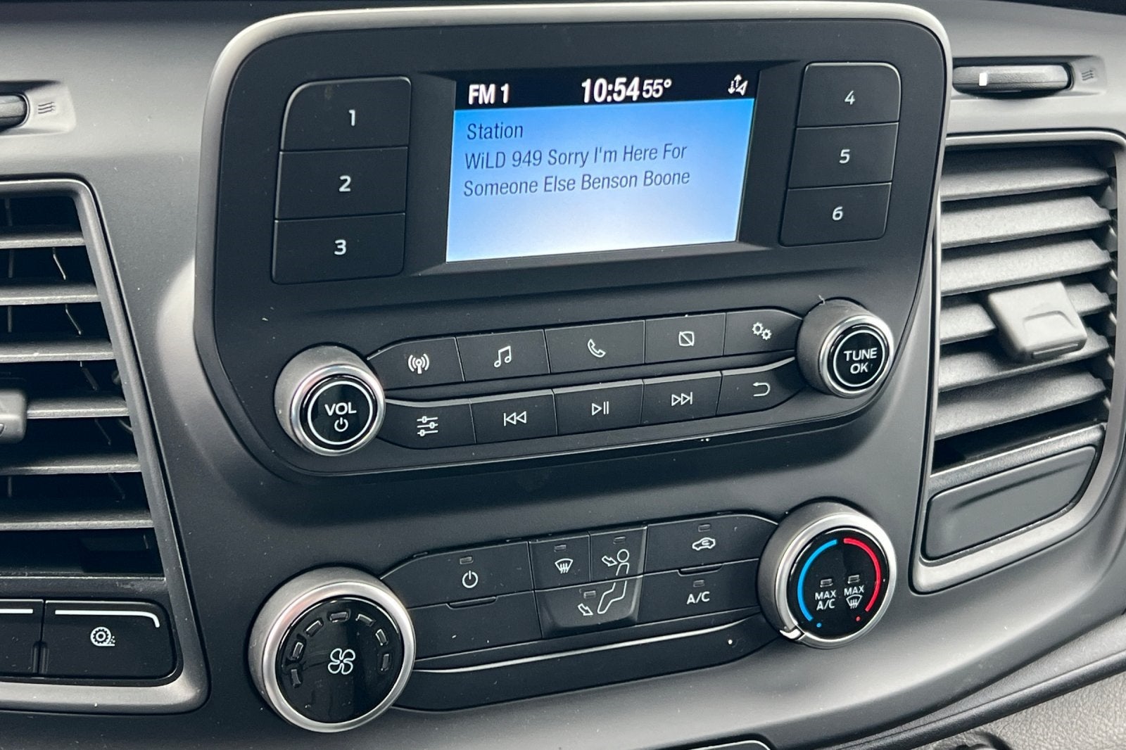 2025 Ford Transit-250 Base