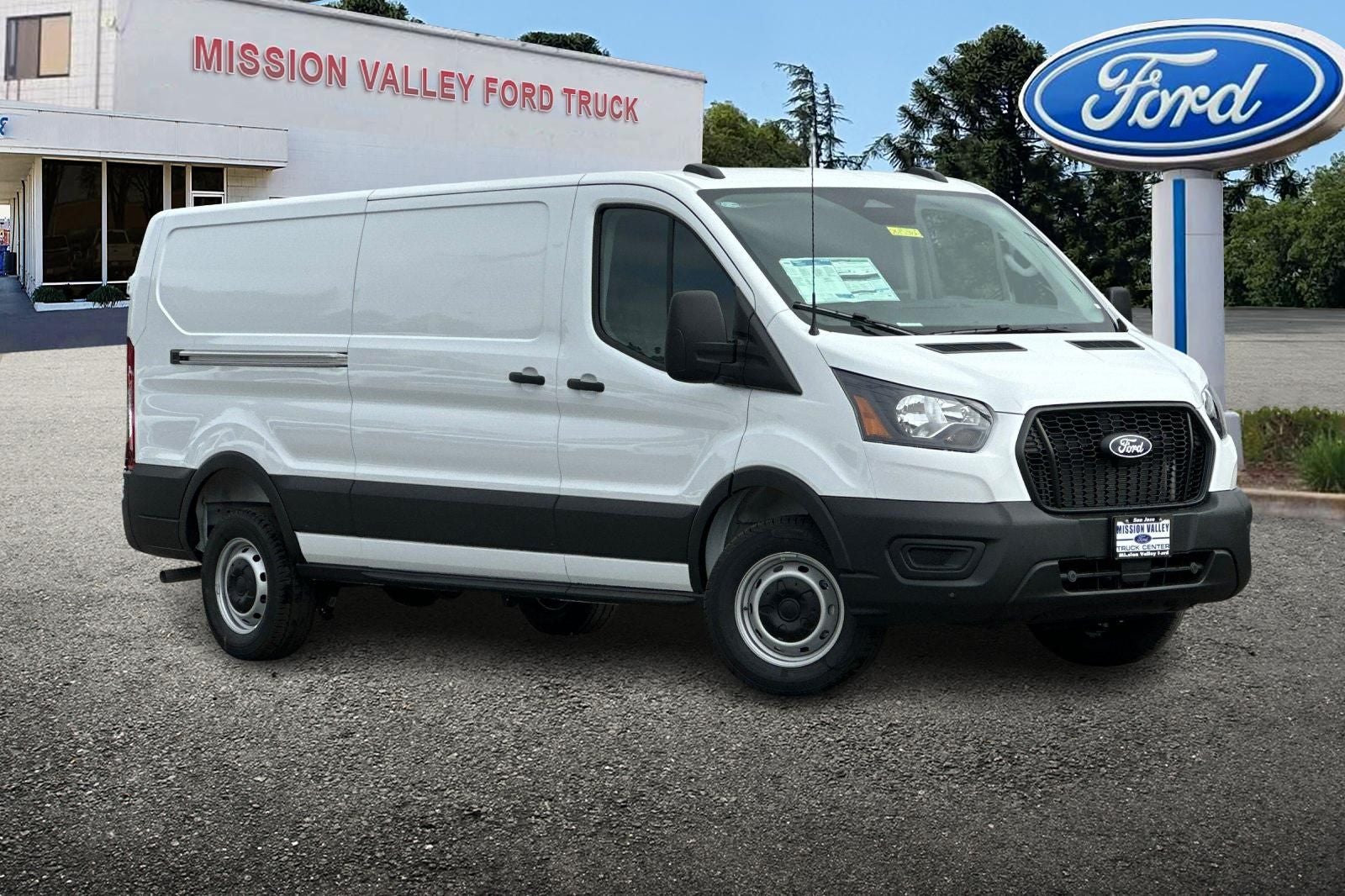 2026 Ford Transit-250 Base
