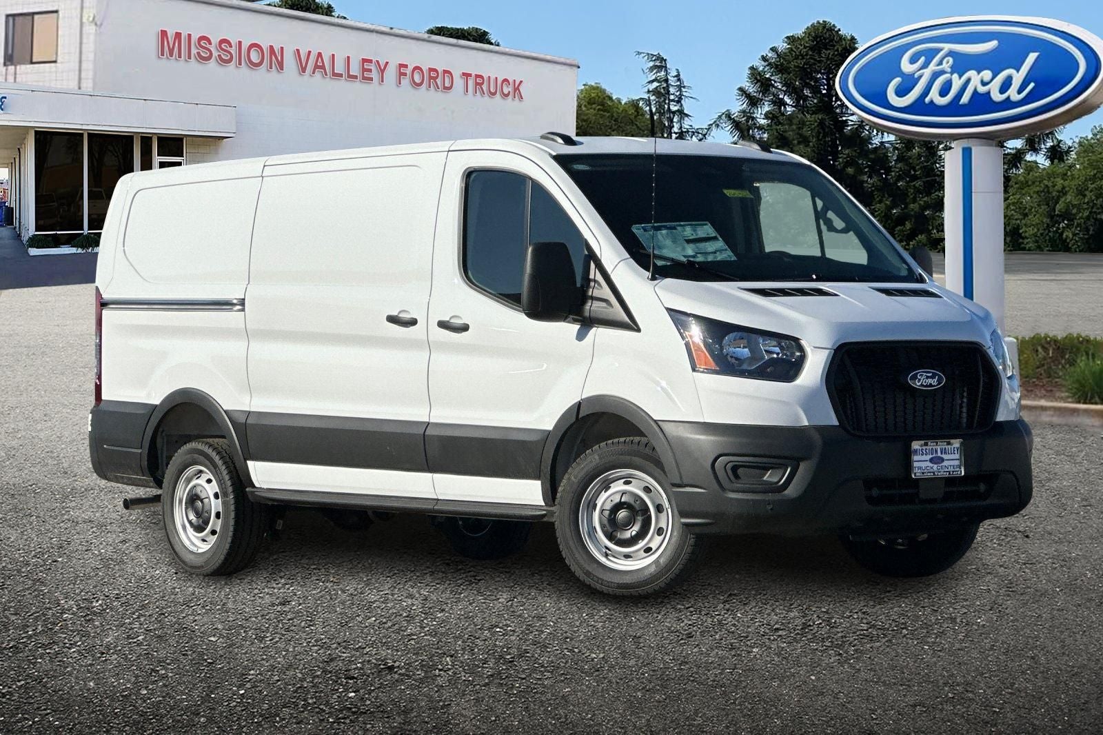 2026 Ford Transit-250 Base