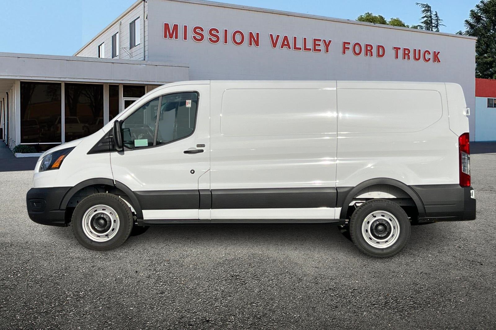 2026 Ford Transit-350 Base
