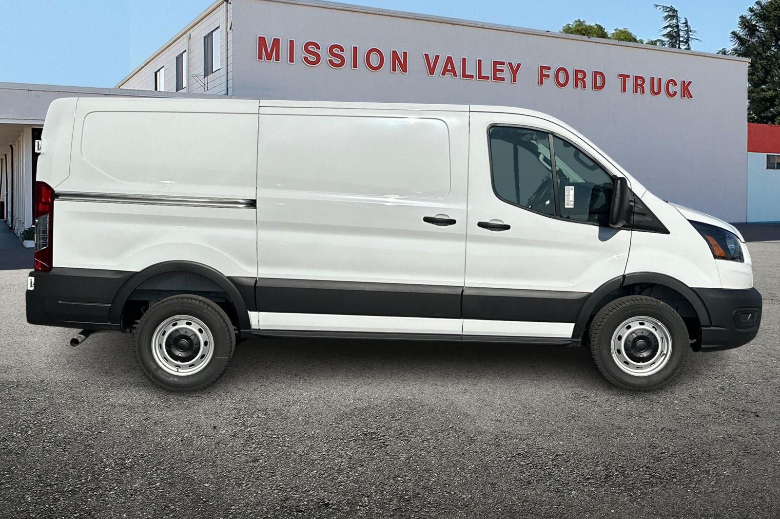 2026 Ford Transit-350 Base