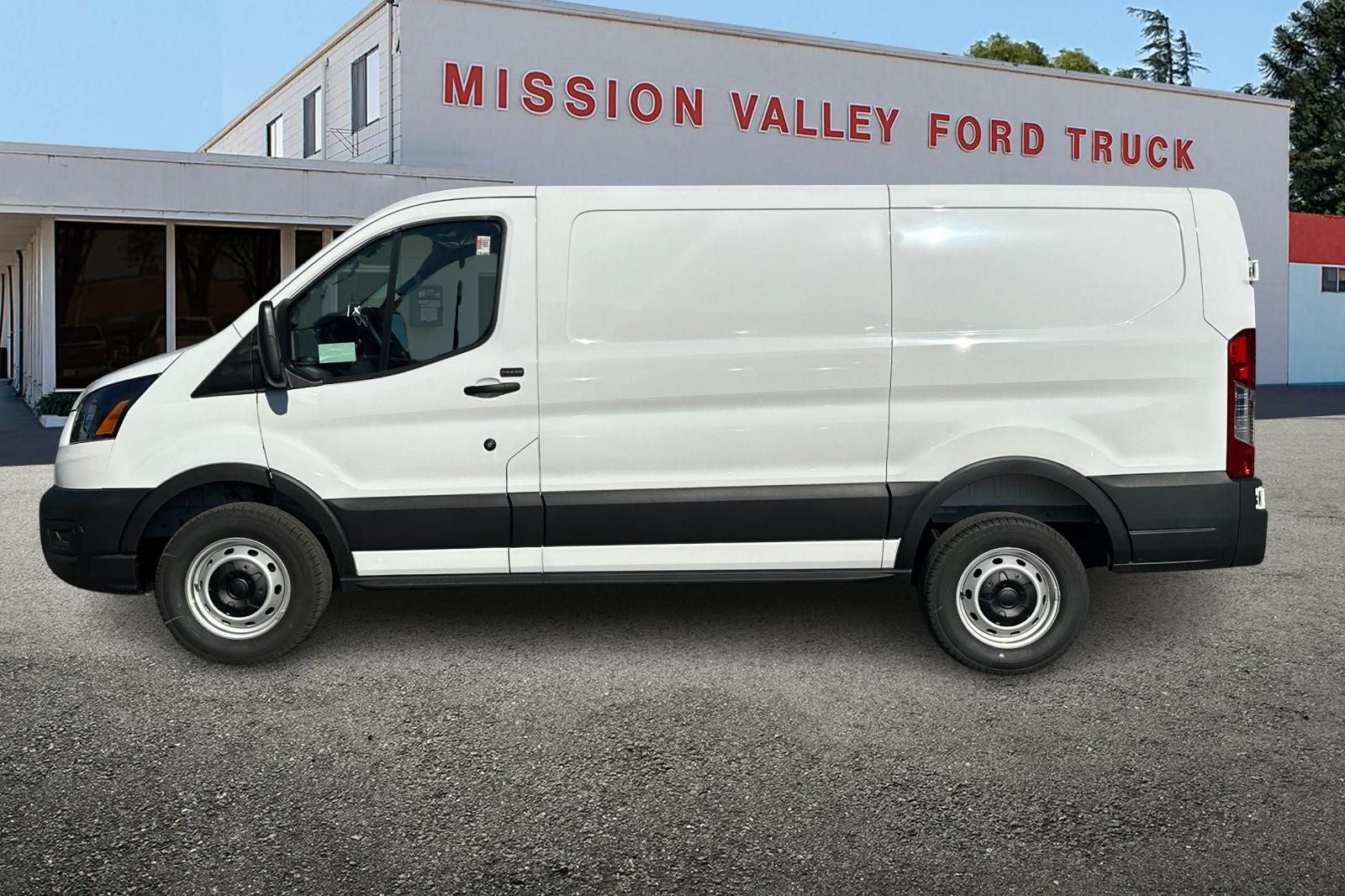2026 Ford Transit-350 Base