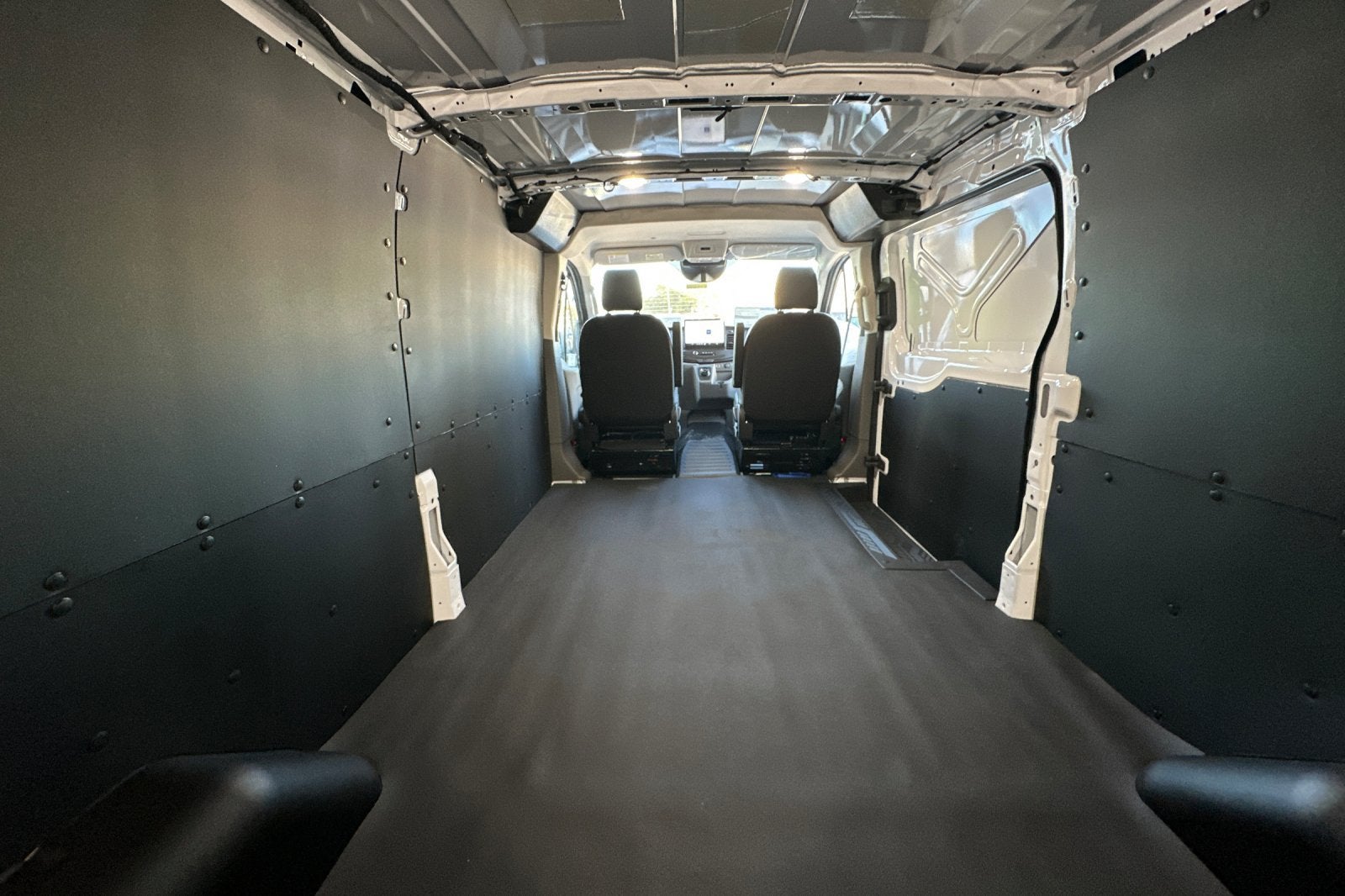 2027 Ford E-Transit-350 Base