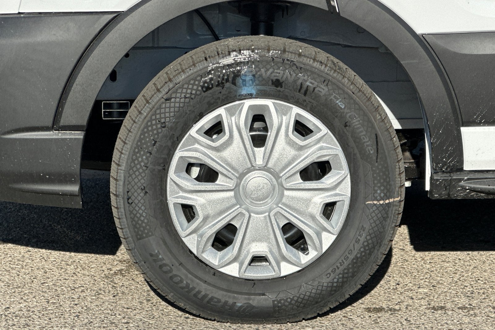 2027 Ford E-Transit-350 Base