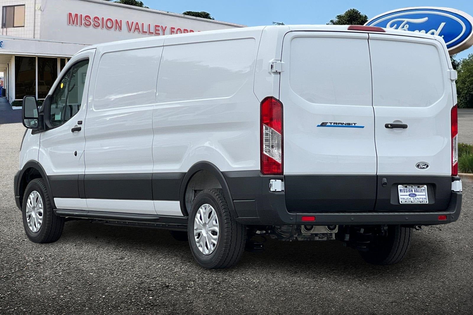 2026 Ford E-Transit-350 Base
