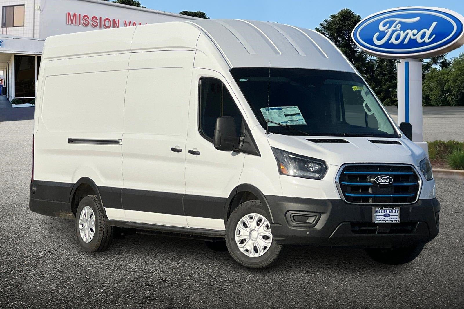 2026 Ford E-Transit-350 Base
