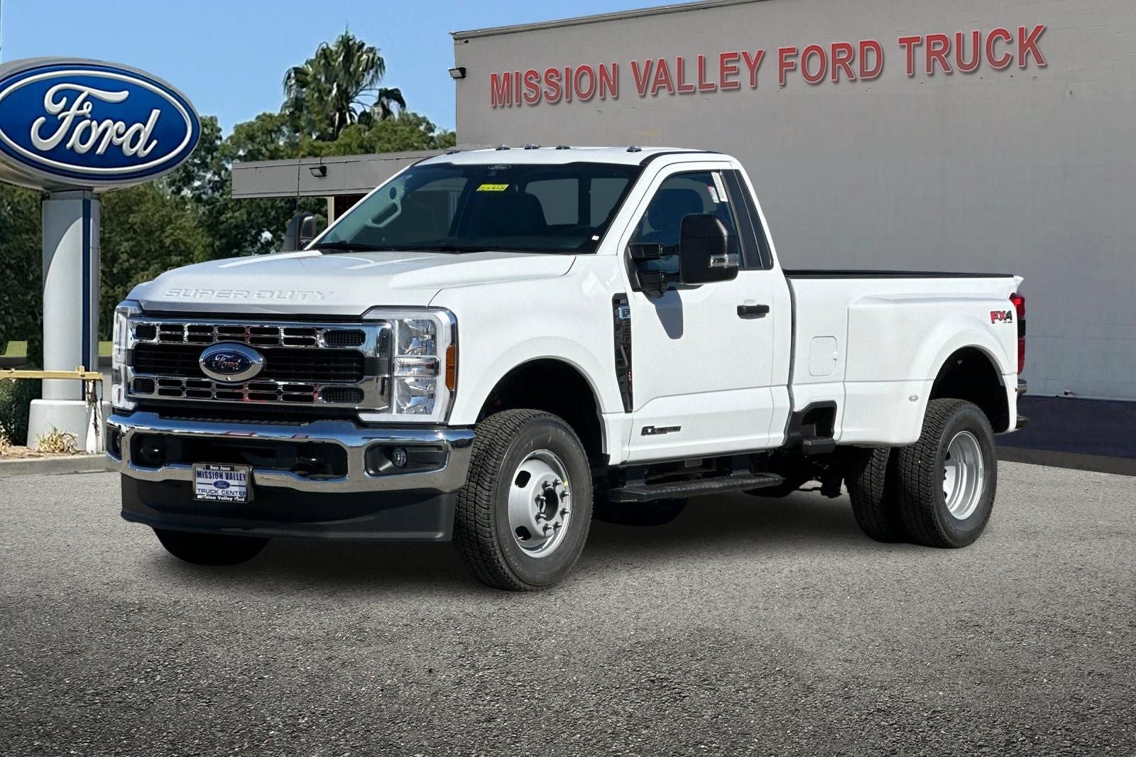 2026 Ford F-350SD XLT DRW