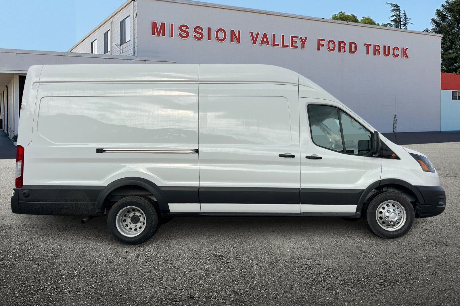 2026 Ford Transit-350 Base