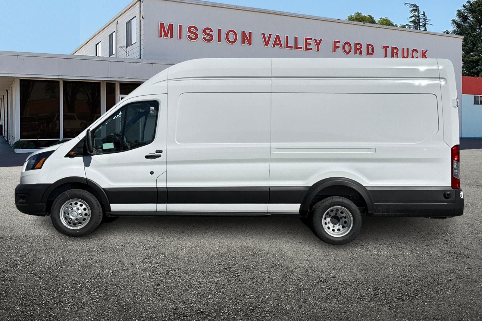 2026 Ford Transit-350 Base