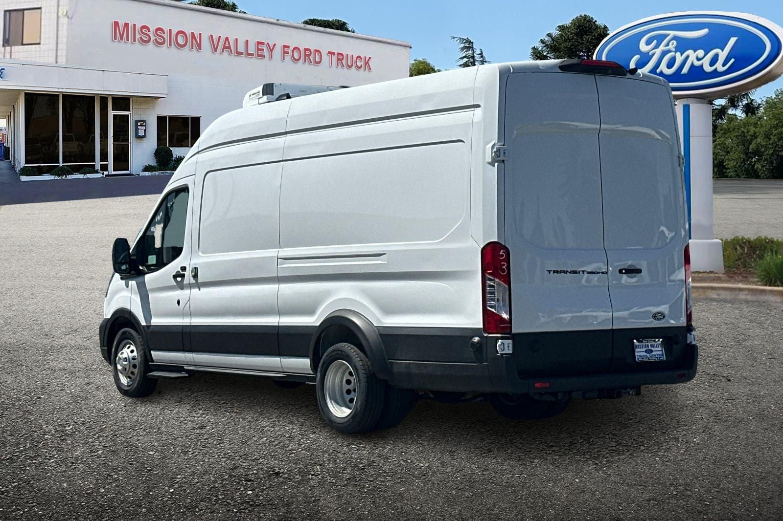 2026 Ford Transit-350 Base Thermo King Reefer