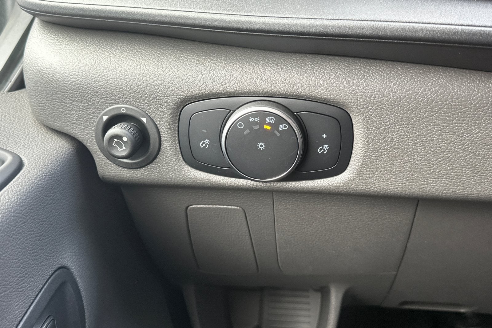 2027 Ford Transit-350 Base