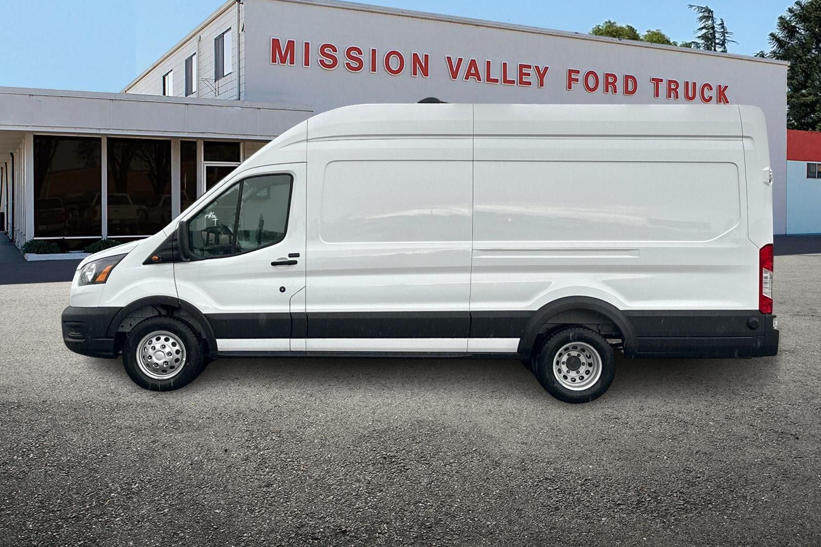 2026 Ford Transit-350 Base