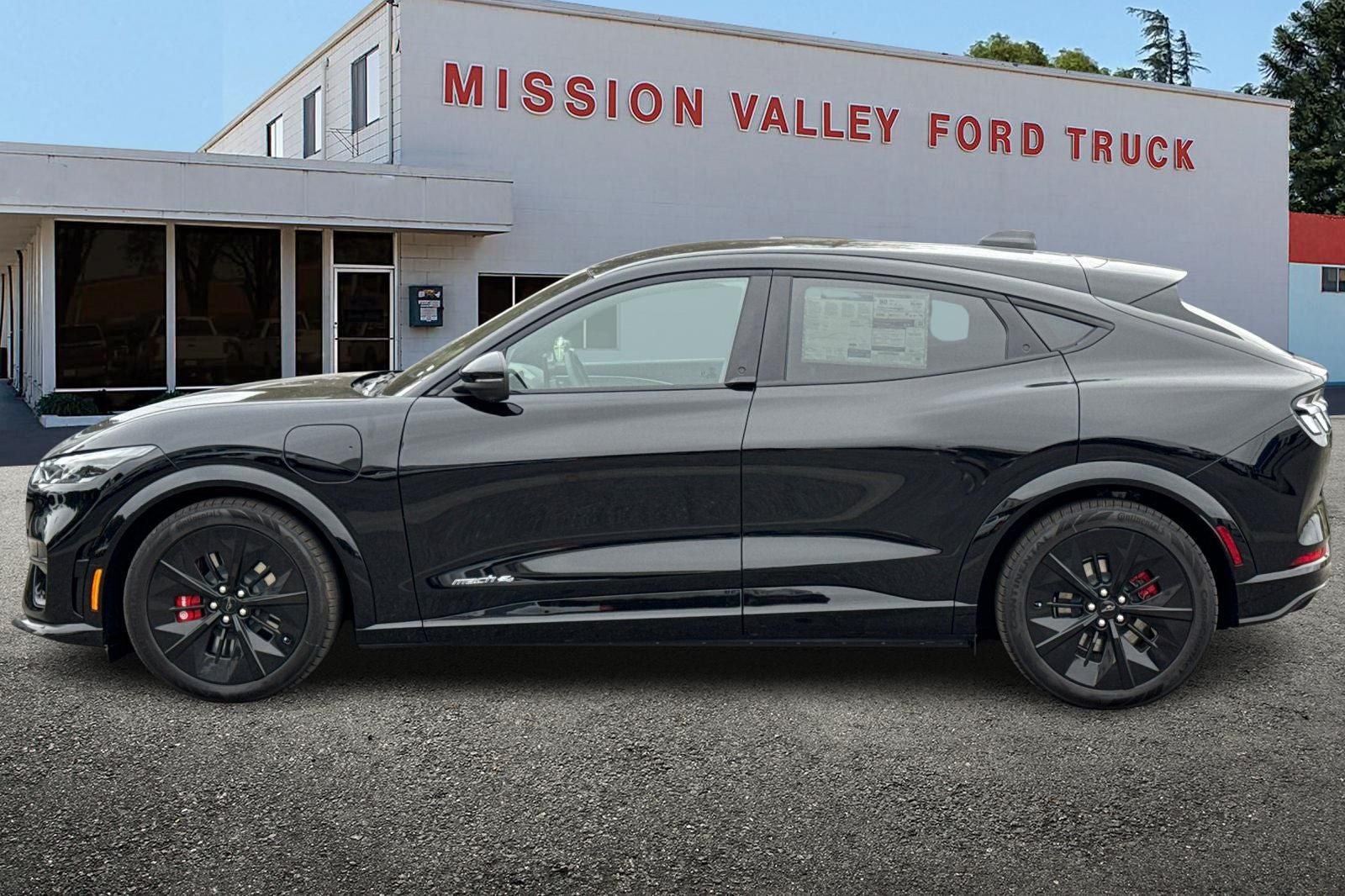 2025 Ford Mustang Mach-E GT