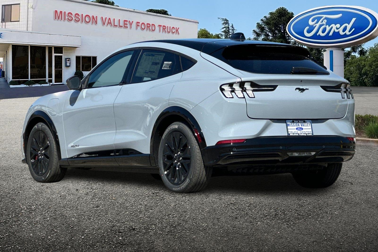 2025 Ford Mustang Mach-E Premium