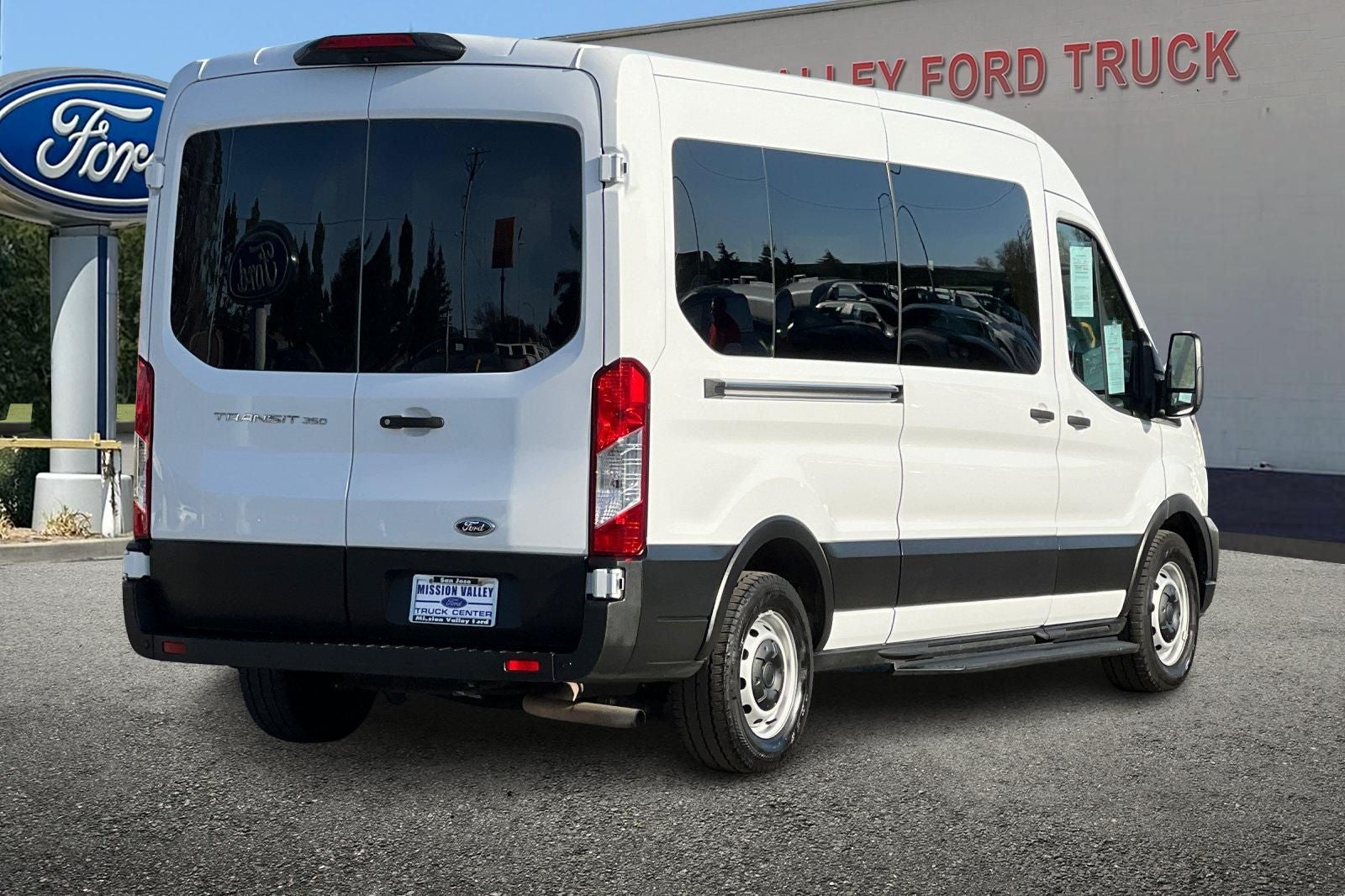2023 Ford Transit-350 XL