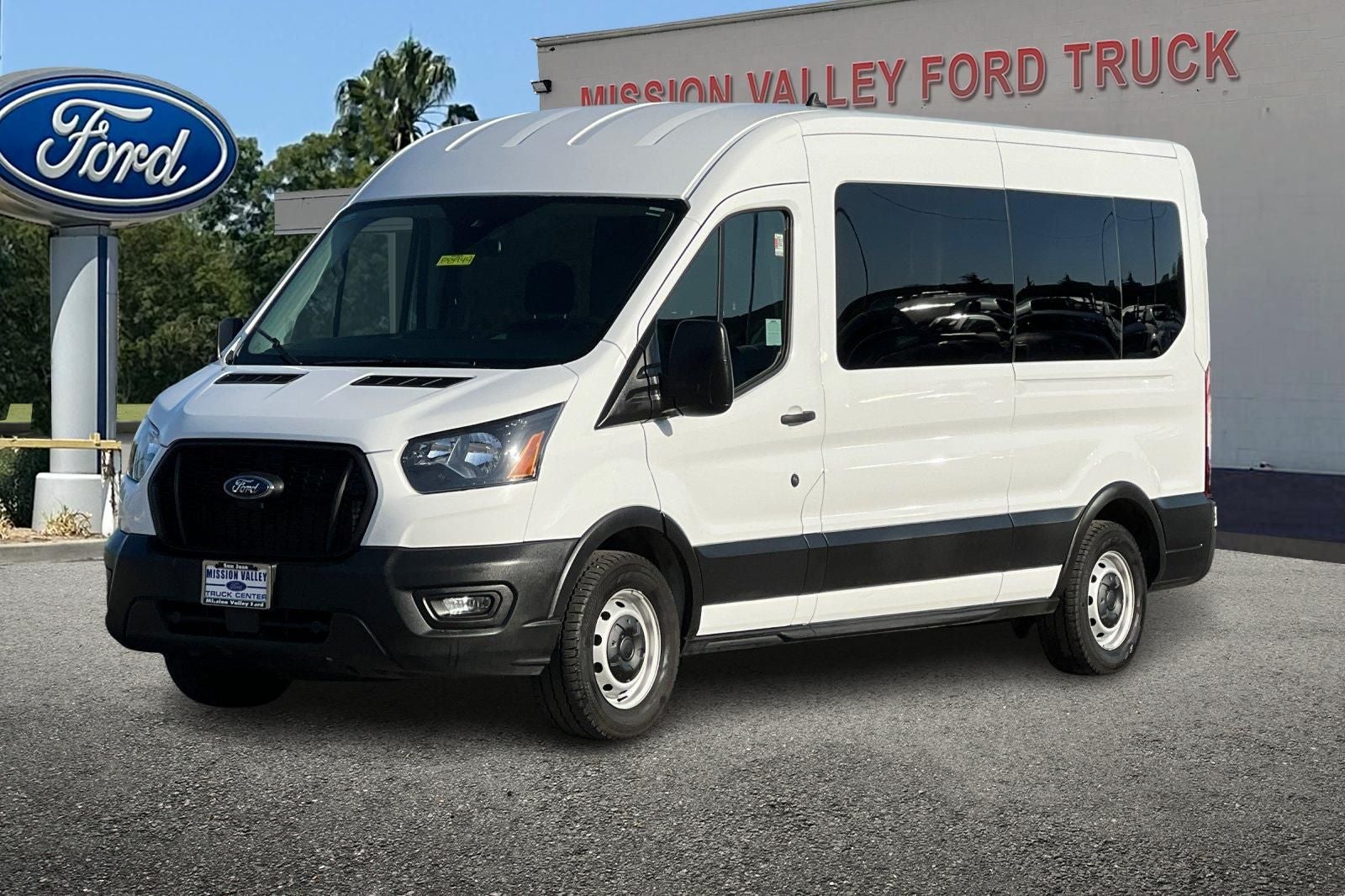 2023 Ford Transit-350 XL