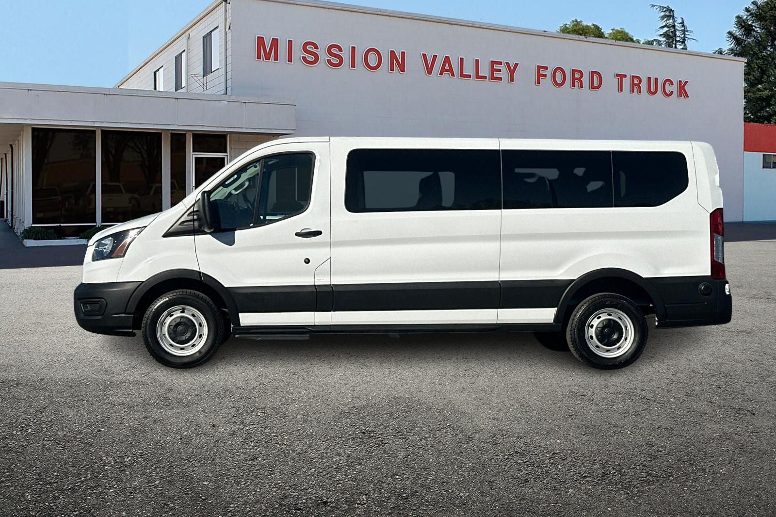 2024 Ford Transit-350 XL