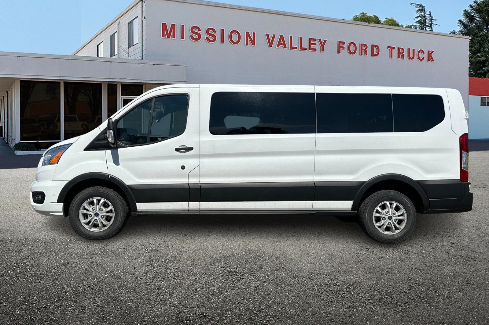 2021 Ford Transit-350 XLT 12 Passenger