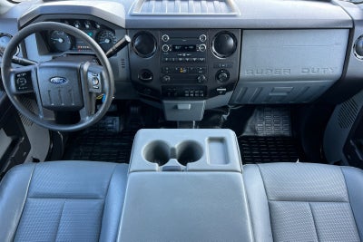 2016 Ford F-550SD XL Stakebed w/Lift