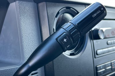 2016 Ford F-550SD XL Stakebed w/Lift