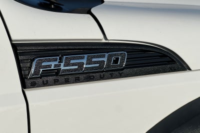 2016 Ford F-550SD XL Stakebed w/Lift