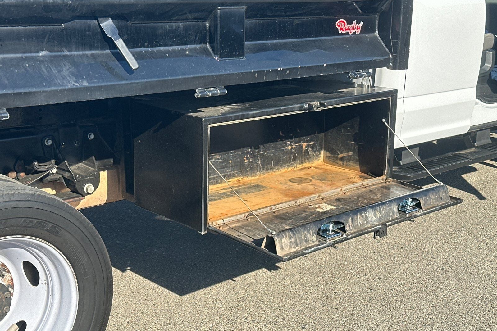 2022 Ford F-550SD XLT DRW