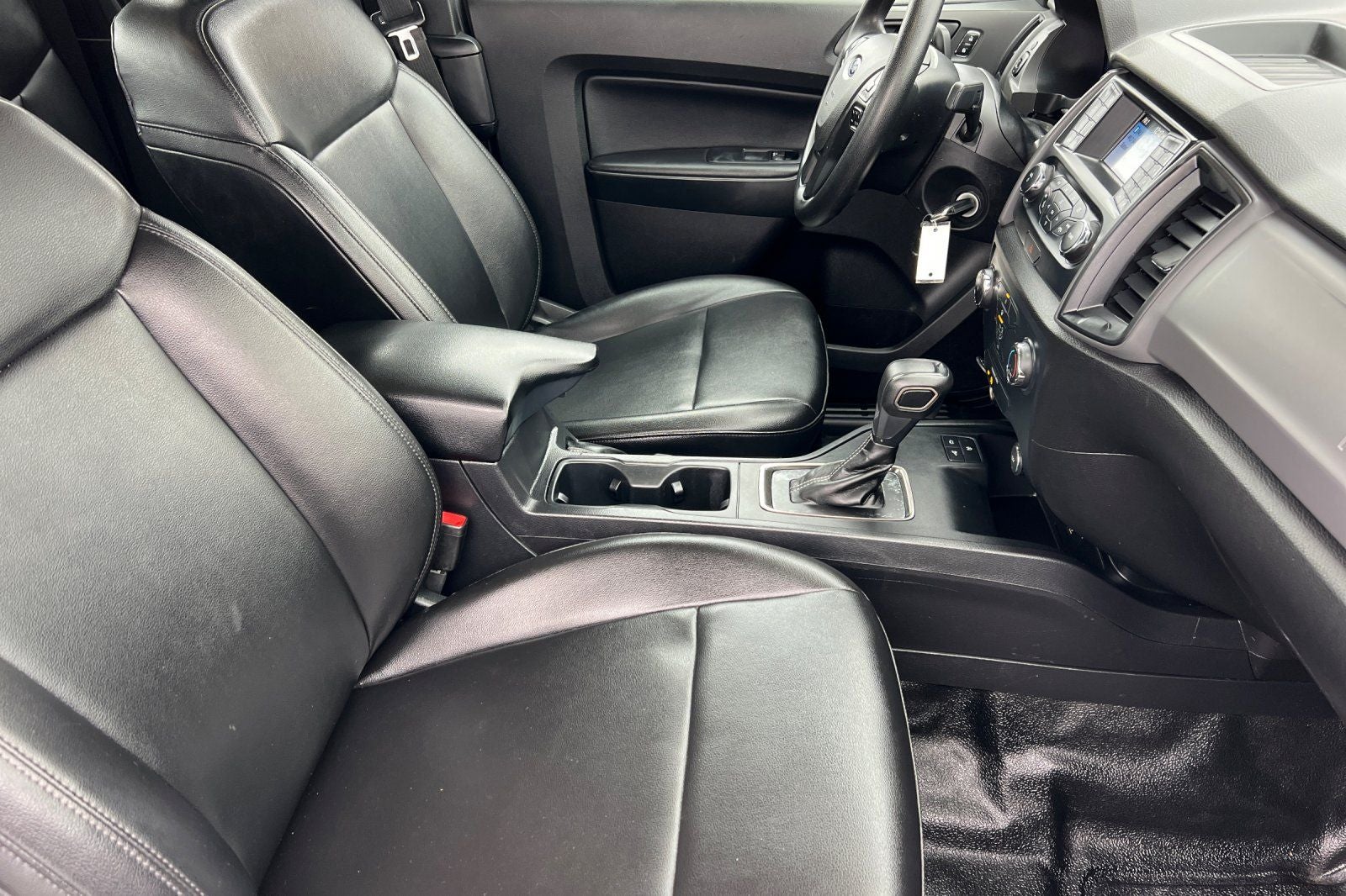 2020 Ford Ranger XL Flatbed w/Rack