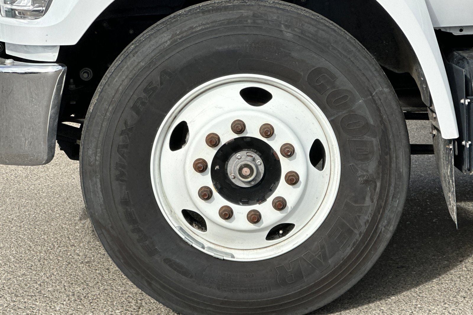 2025 Ford F-650SD Base