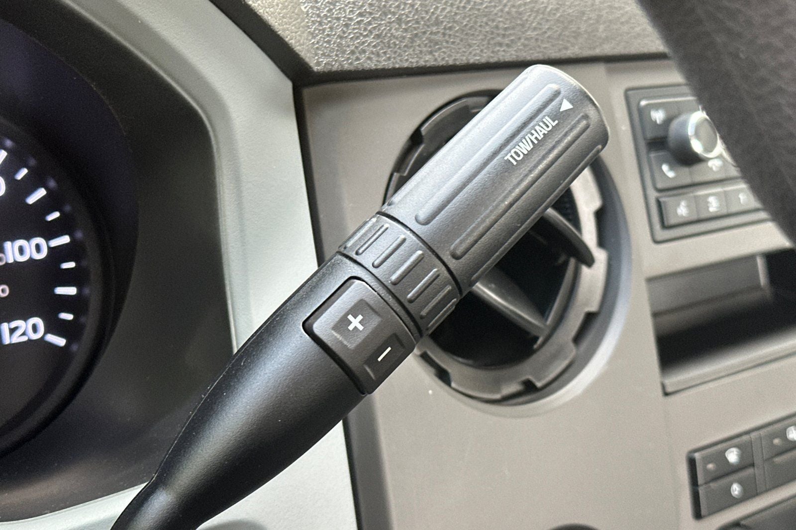 2025 Ford F-650SD Base