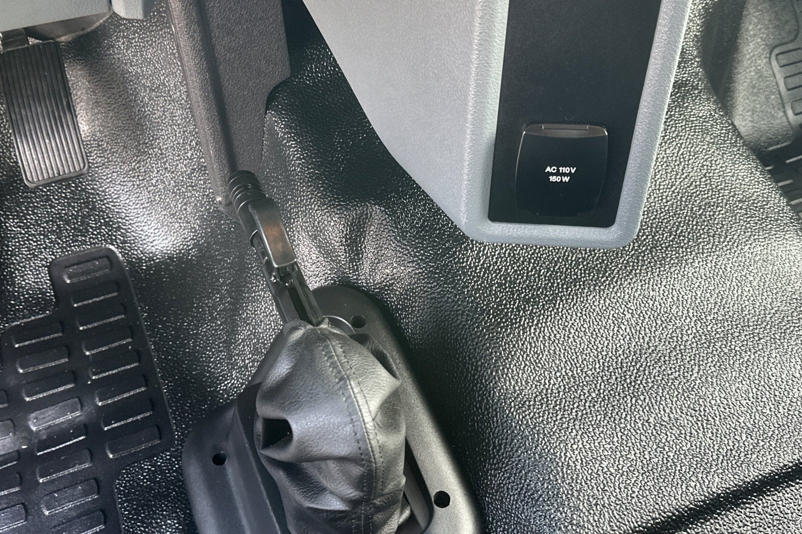 2021 Ford F-650SD Base