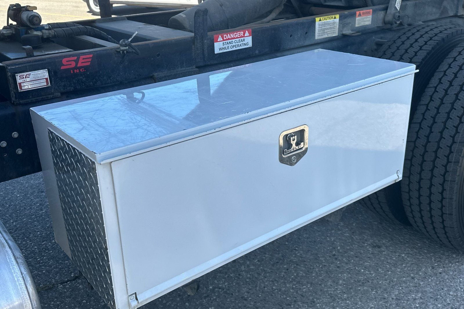 2023 Ford F-650SD Base