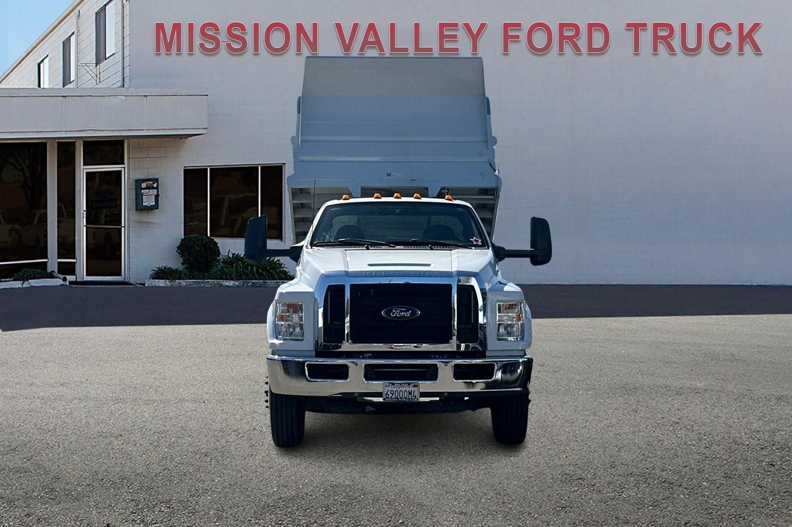 2023 Ford F-650SD Base