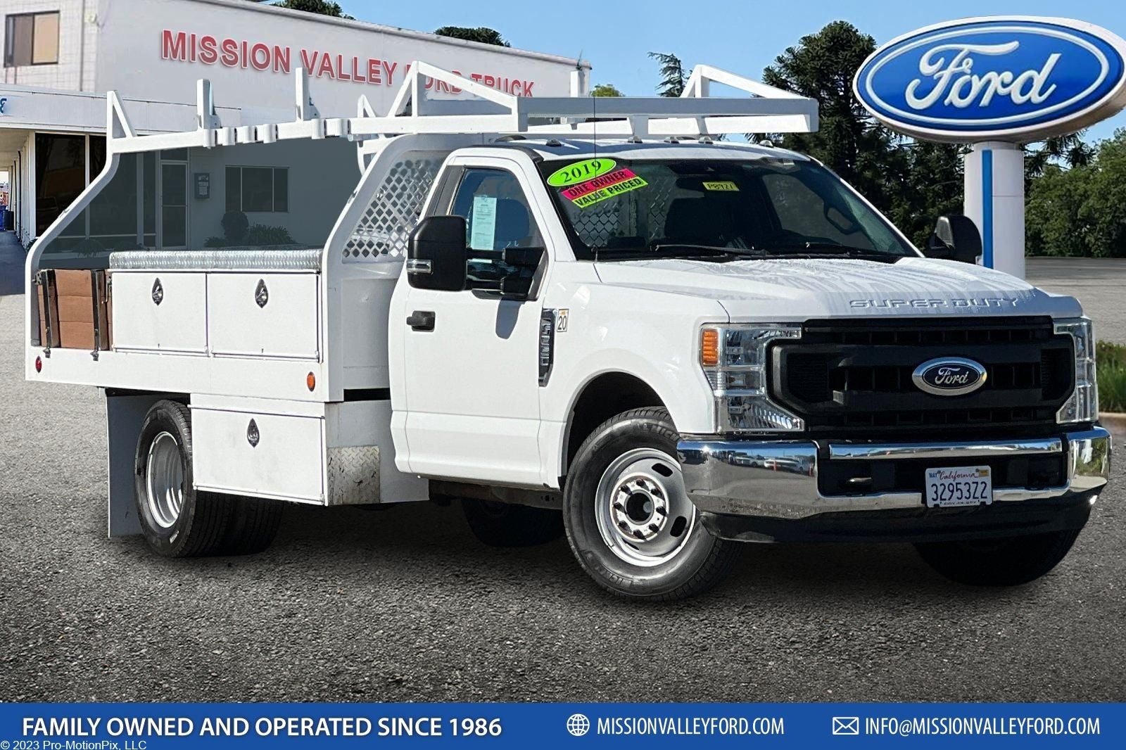 2020 Ford F-350SD XL Contractor Bed