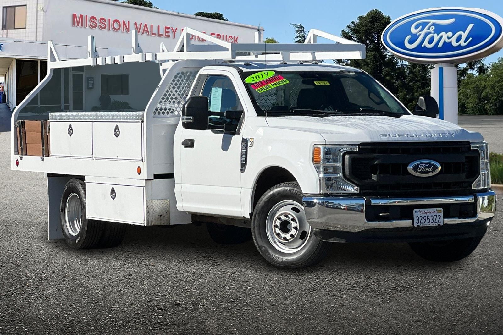 2020 Ford F-350SD XL Contractor Bed