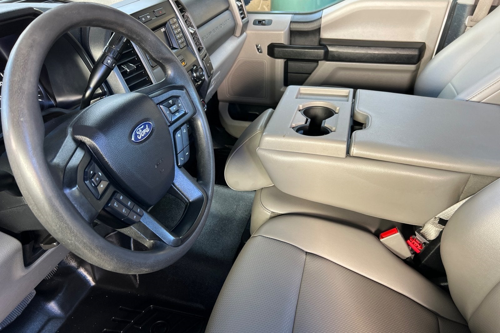 2019 Ford F-350SD Contractor Bed DRW