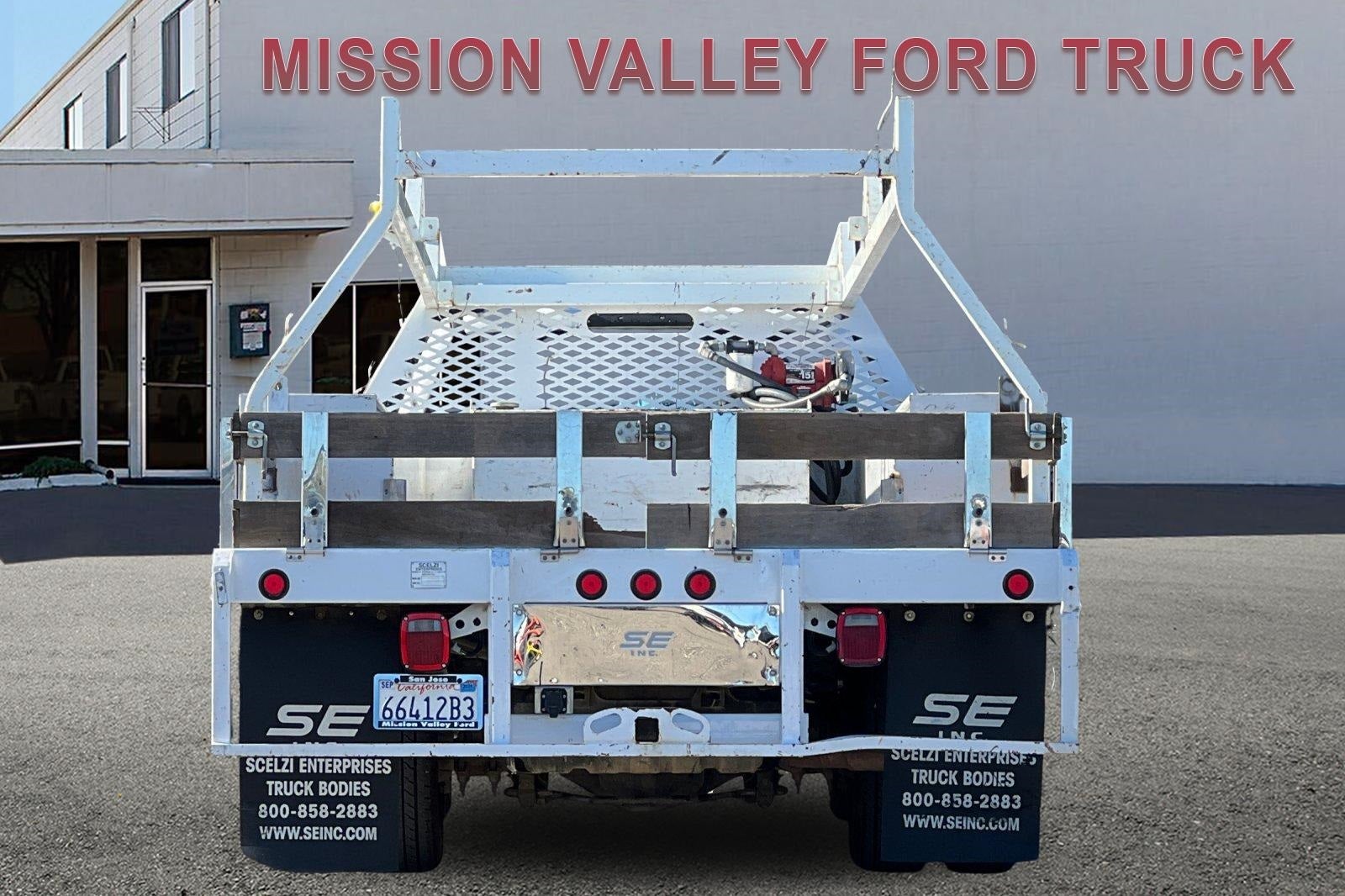 2019 Ford F-350SD Contractor Bed DRW