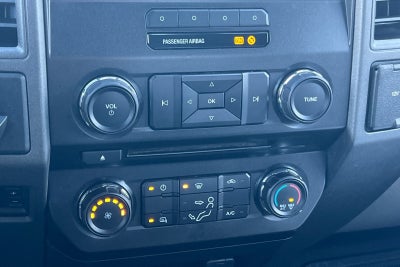 2017 Ford F-550SD XL Contractor Bed