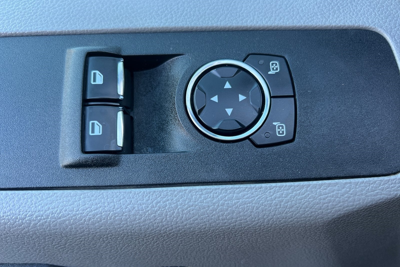 2017 Ford F-550SD XL Contractor Bed