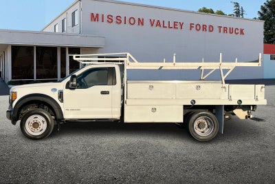 2017 Ford F-550SD XL Contractor Bed