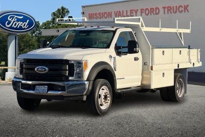 2017 Ford F-550SD XL Contractor Bed