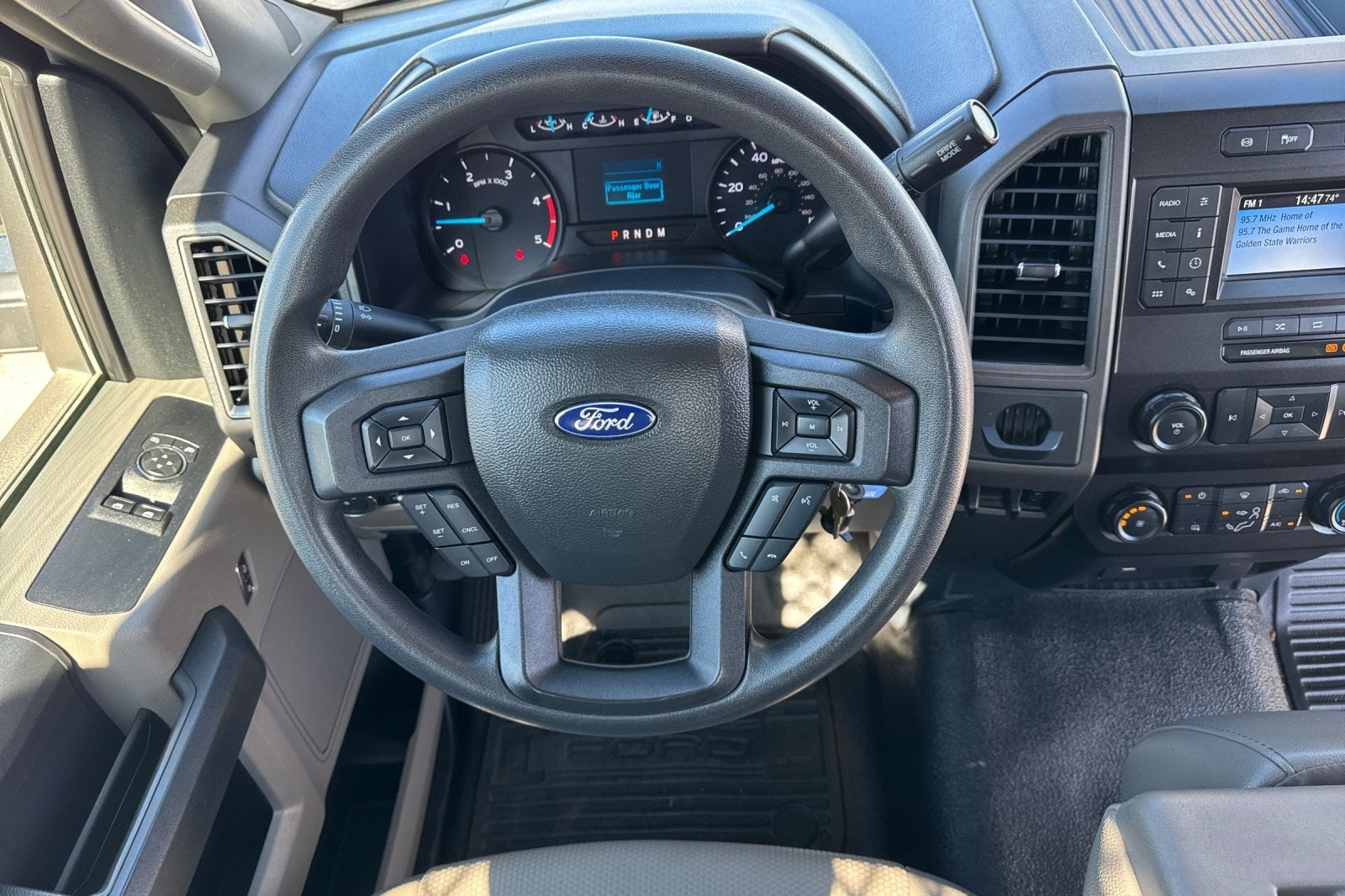 2022 Ford F-550SD 16Ft Stakebed