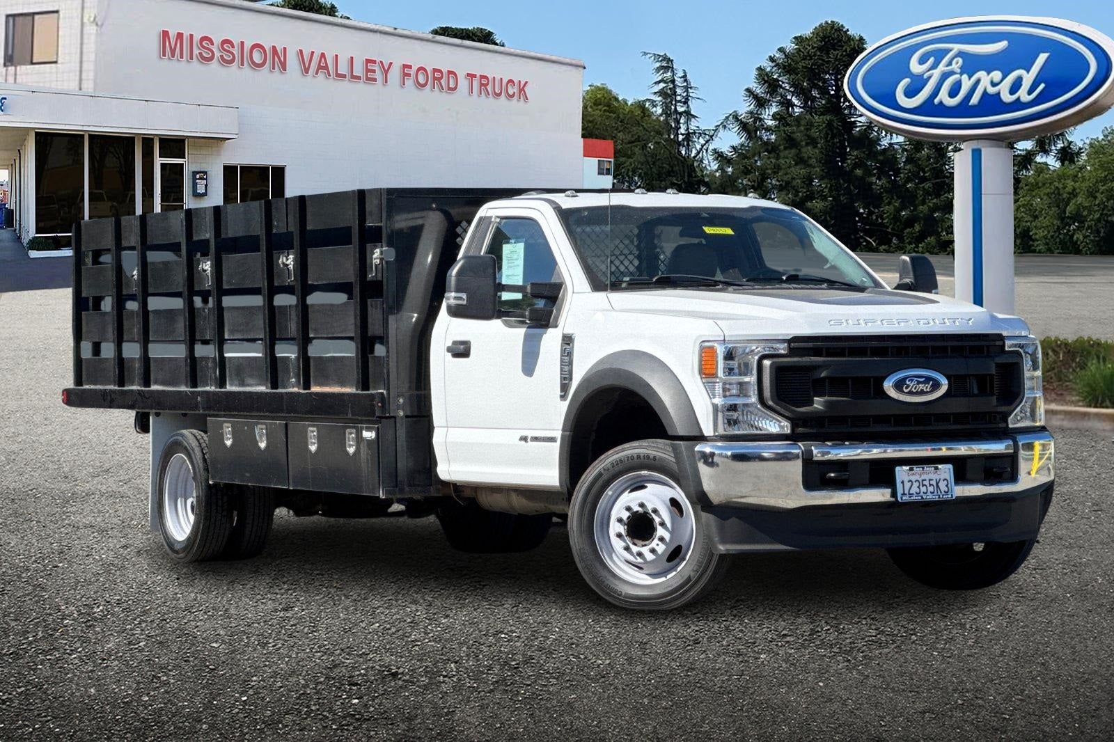 2022 Ford F-550SD 16Ft Stakebed