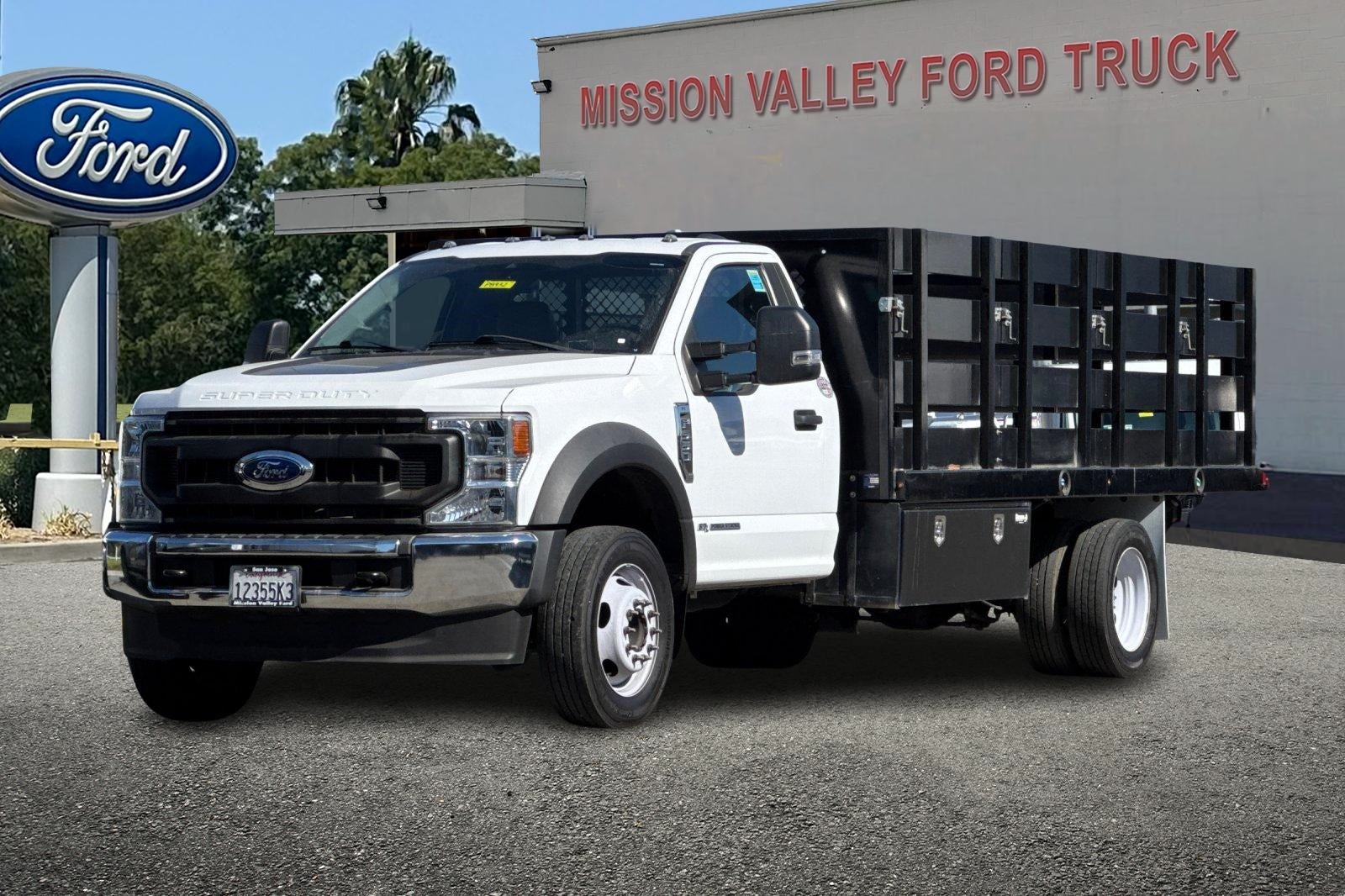 2022 Ford F-550SD 16Ft Stakebed