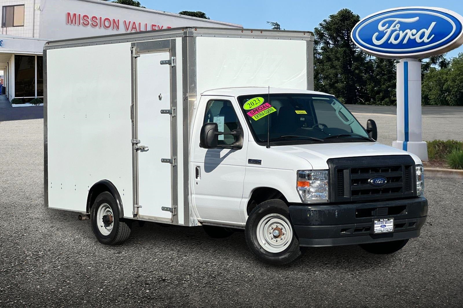2023 Ford E-350SD 12Ft Box