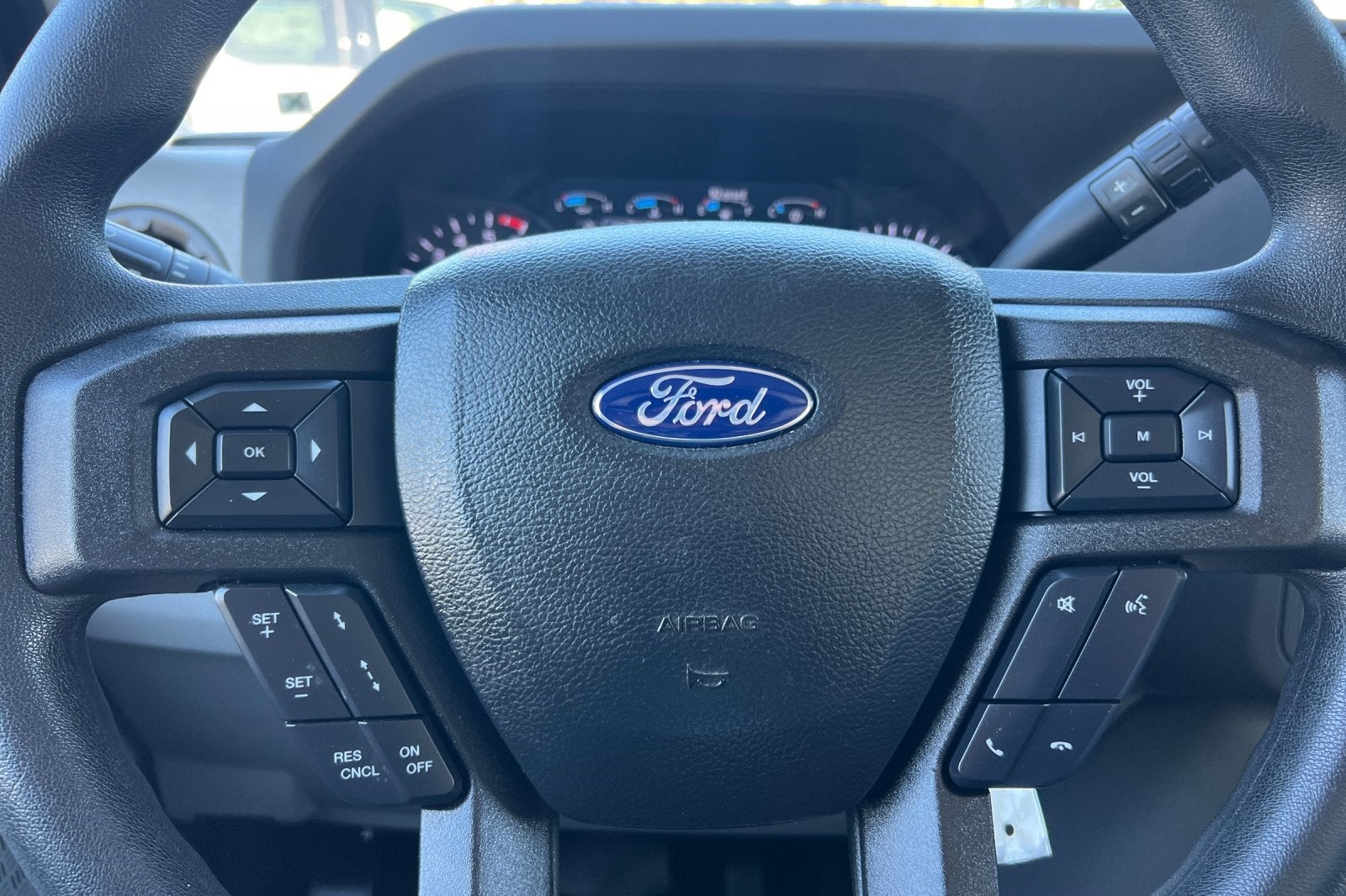 2023 Ford E-350SD 12Ft Box