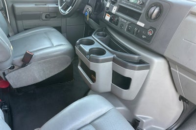 2022 Ford E-350SD Base Cutaway
