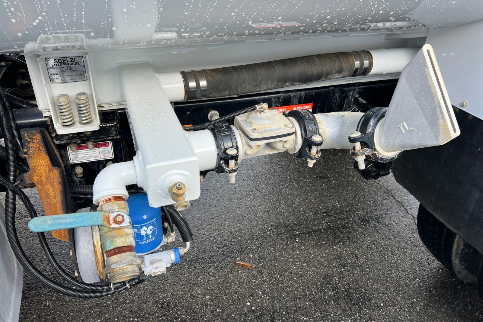 2021 Ford F-750SD Water Tuck w/Air Brakes