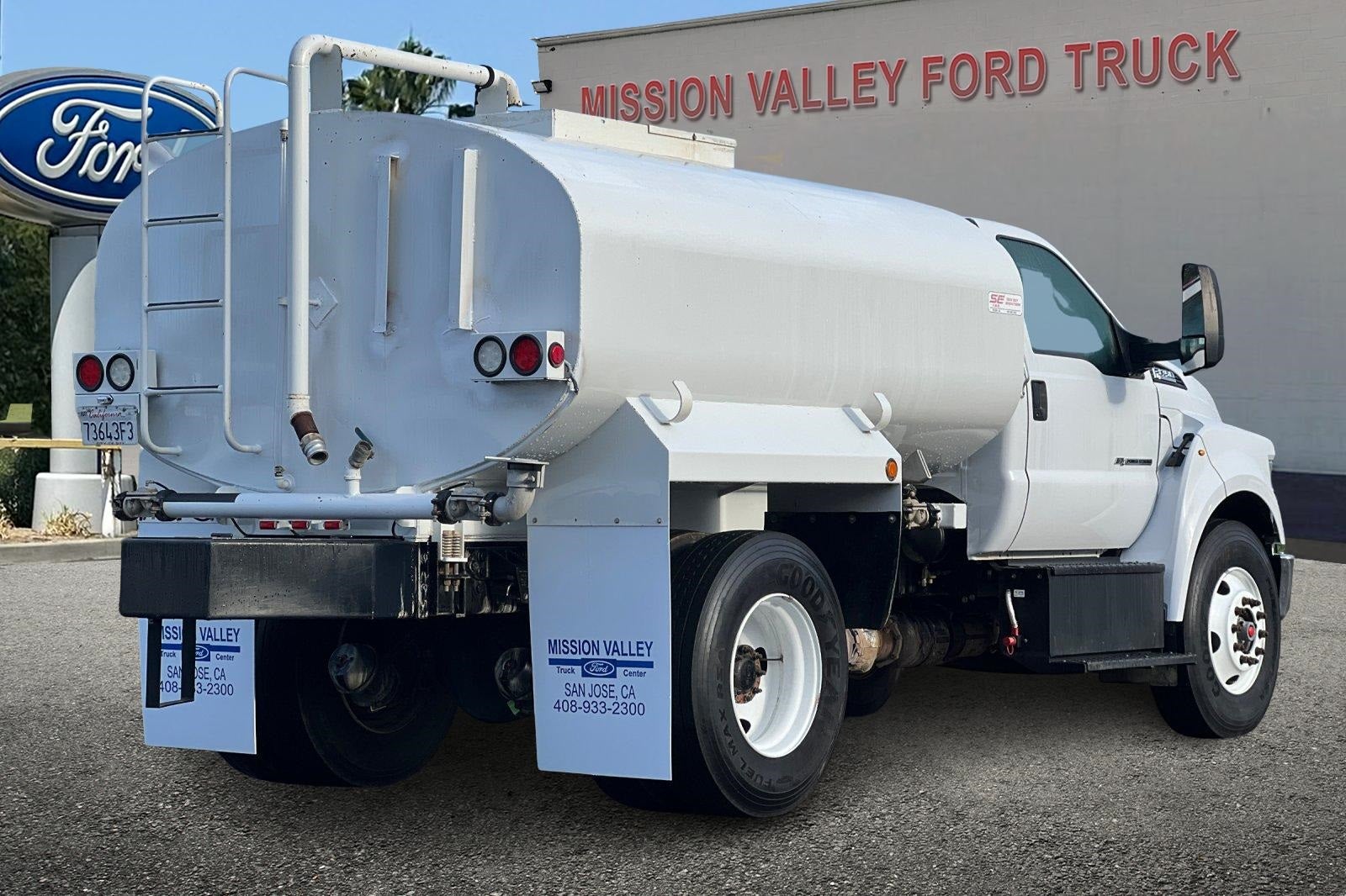 2021 Ford F-750SD Water Tuck w/Air Brakes